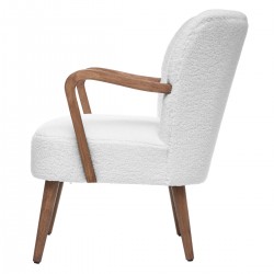 Fauteuil "Chiara" à boucle blanc pour vos moments cosy, pieds et accoudoirs en bois d'hévia