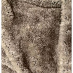 Plaid "Grizzli" fausse fourrure rayé 120x160 cm - Divers coloris