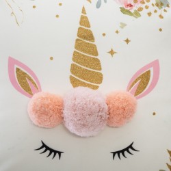 Coussin Licorne pompom relief 